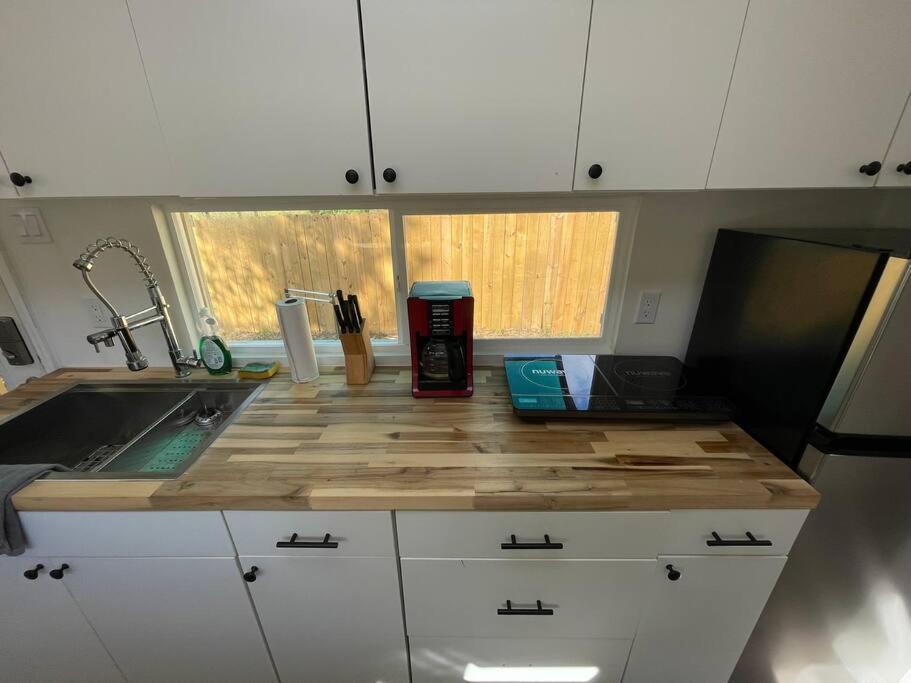 1Bed 1Bath Container Home Centrally Located Cypress Gardens Екстериор снимка