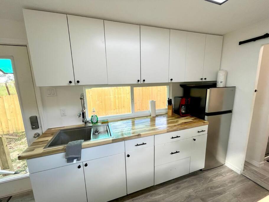 1Bed 1Bath Container Home Centrally Located Cypress Gardens Екстериор снимка